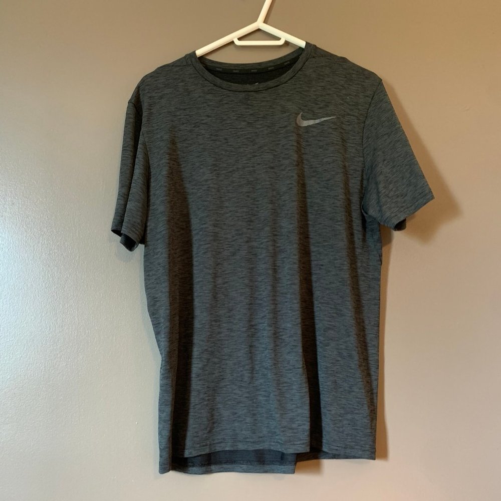 Grey Nike Dri-fit T-shirt